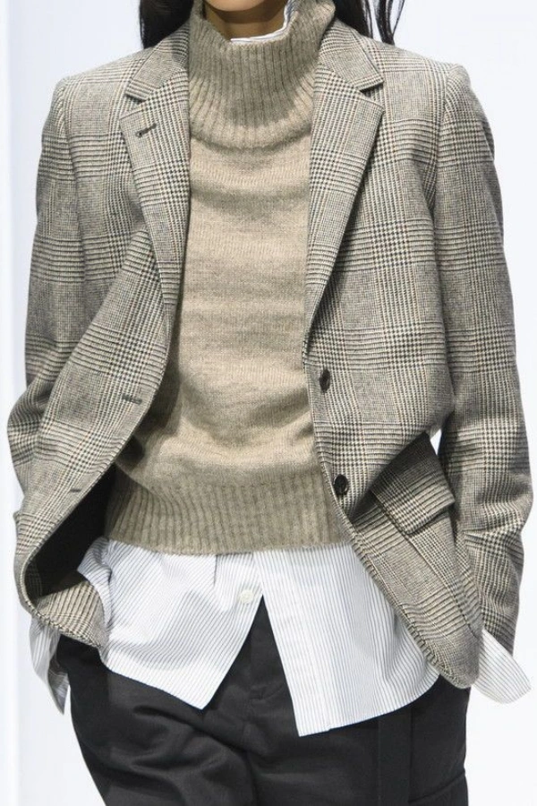 Moda Inverno Anti-Idade: Looks de Casacos Elegantes