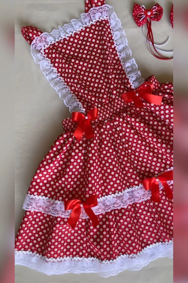Inspirações de Avental e Jardineira para Festa Junina — Dicas de Trajes Caipiras