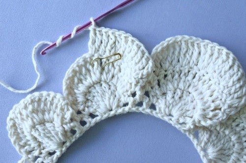 Crochetando Desafios: Tutorial de Babado de Crochê