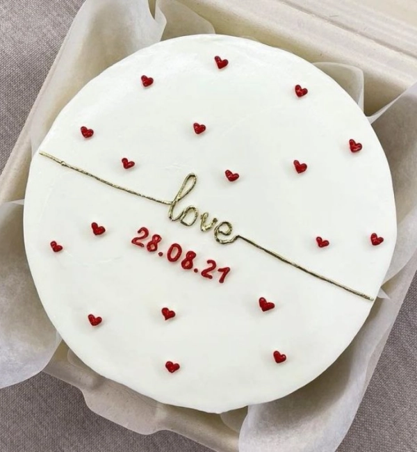 21 Bolos Decorados para Comemorar a União do Casal: Ideias Cheias de Amor
