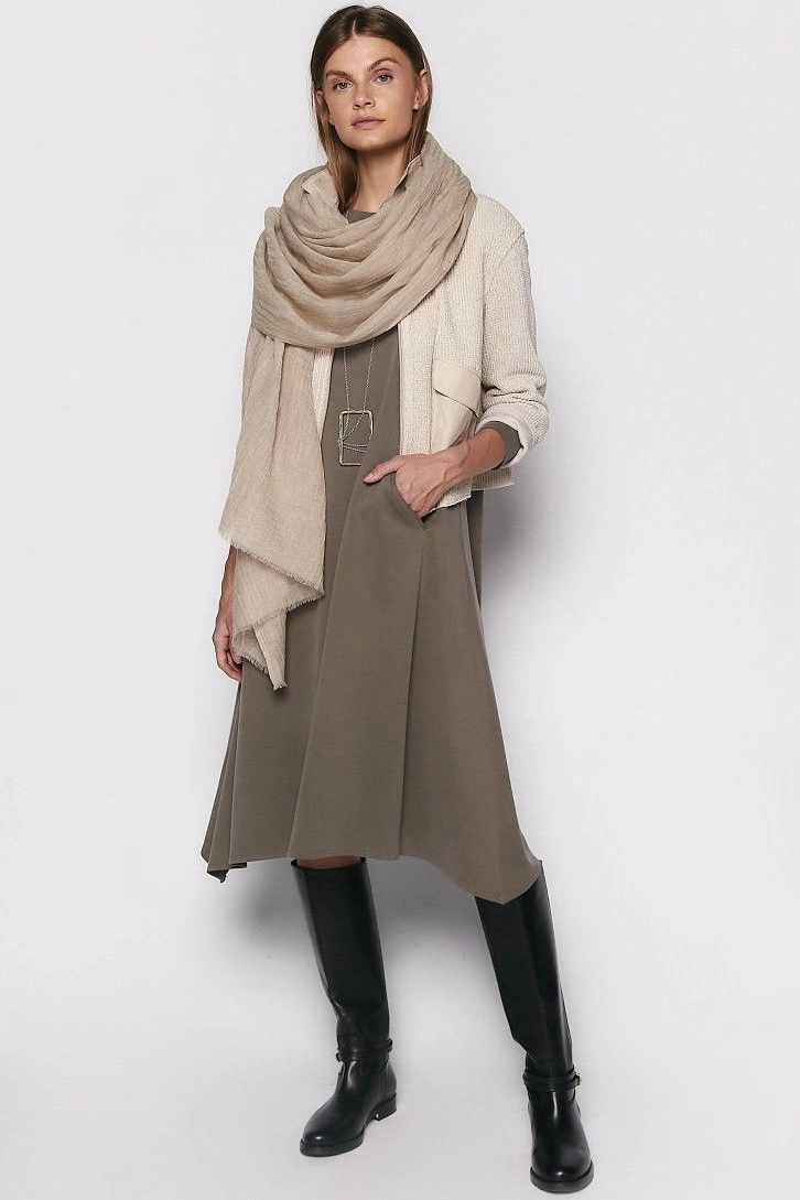 Coturnos e Botas de Inverno: Como Usar o Modelo Perfeito para Seu Estilo