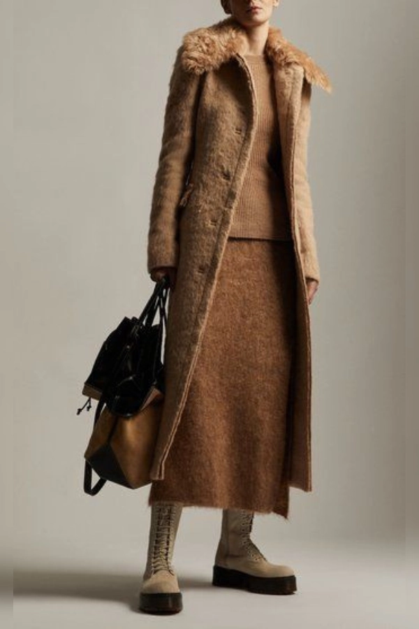 Coturnos e Botas de Inverno: Como Usar o Modelo Perfeito para Seu Estilo