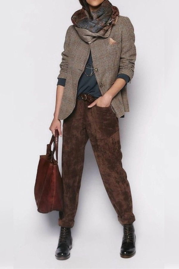 Coturnos e Botas de Inverno: Como Usar o Modelo Perfeito para Seu Estilo