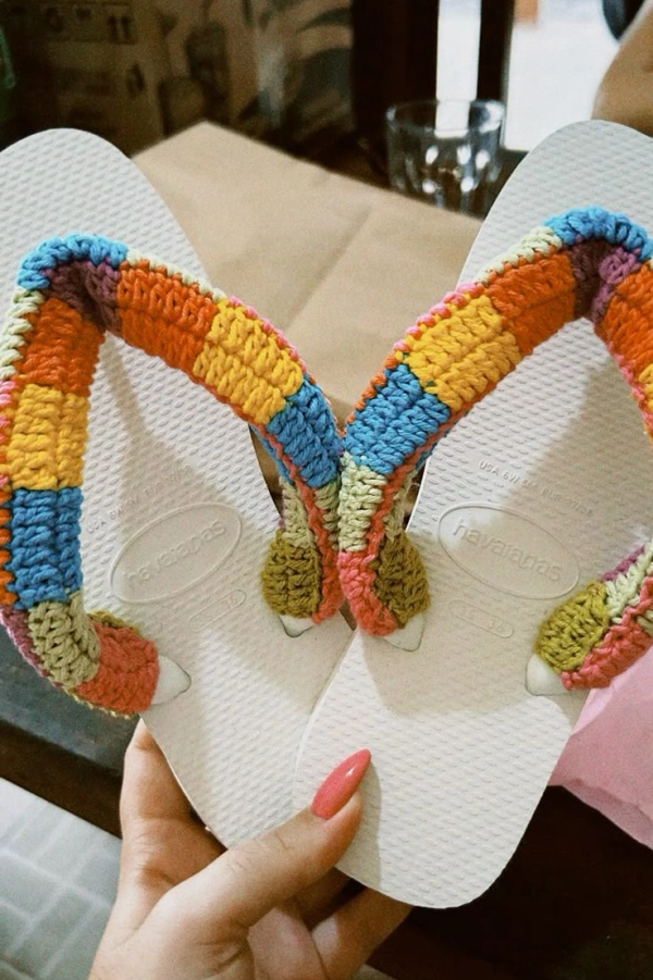 25 Ideias de Chinelos Havaianas com Crochê para Arrasar no Verão