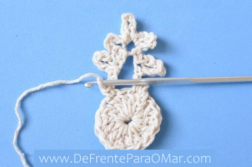 Toalhinha Flor com 3 Pétalas e Gráfico para Imprimir