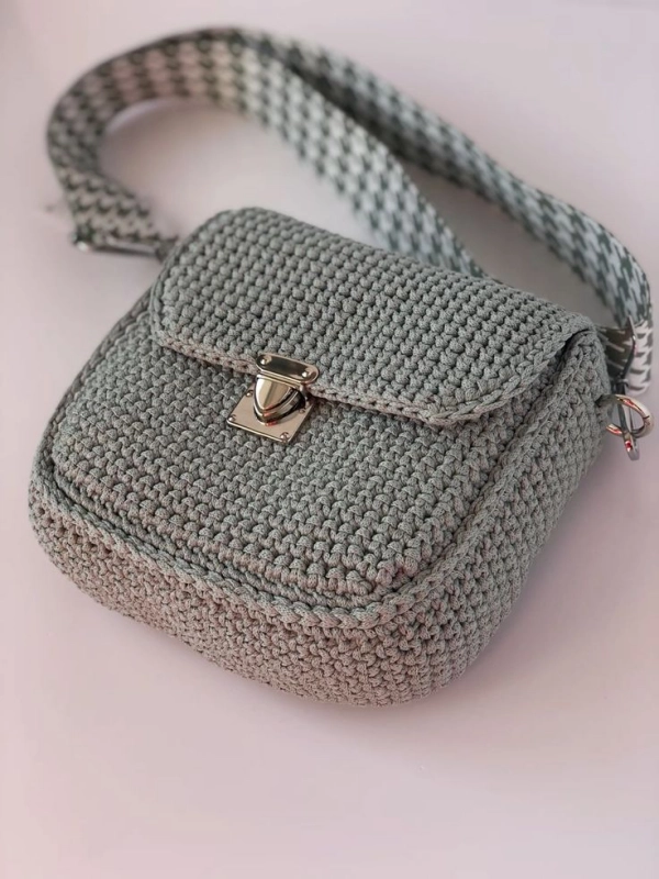 Bolsas de Crochê com Bolsos: Modelos Modernos e Funcionais para se Inspirar
