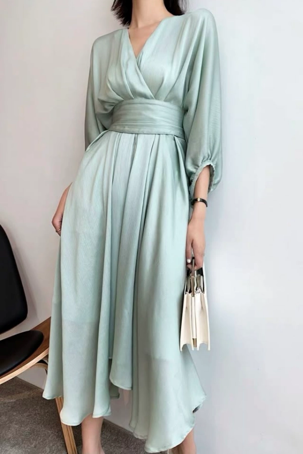 17 Vestidos Midi de Festa que Valorizam o Corpo com Elegância e Sofisticação