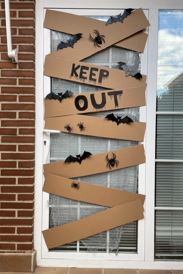 👻 Inspire-se: Decorações de Halloween para Portas e Jardins que Encantam e Divertem!