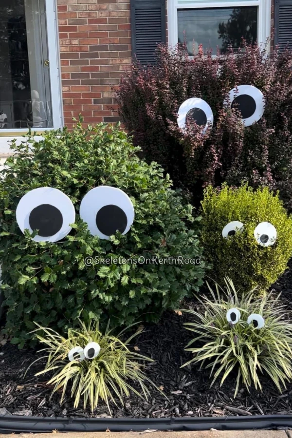 👻 Inspire-se: Decorações de Halloween para Portas e Jardins que Encantam e Divertem!