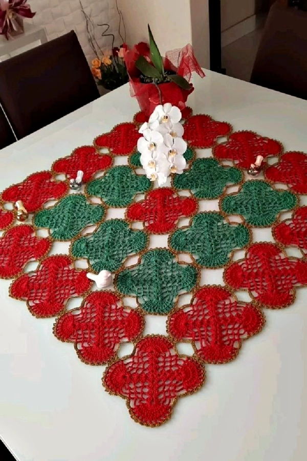 21 Ideias de Toalhinhas e Sousplat de Crochê para o Natal e Ano Novo
