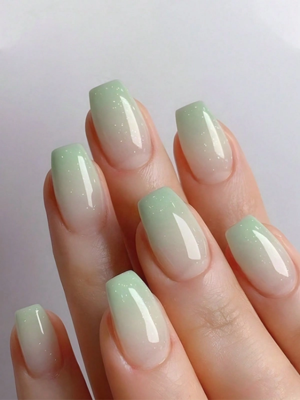 Tendências de Cores nas Unhas na Primavera: Inspirações Vibrantes que Iluminam o Visual 🌸✨