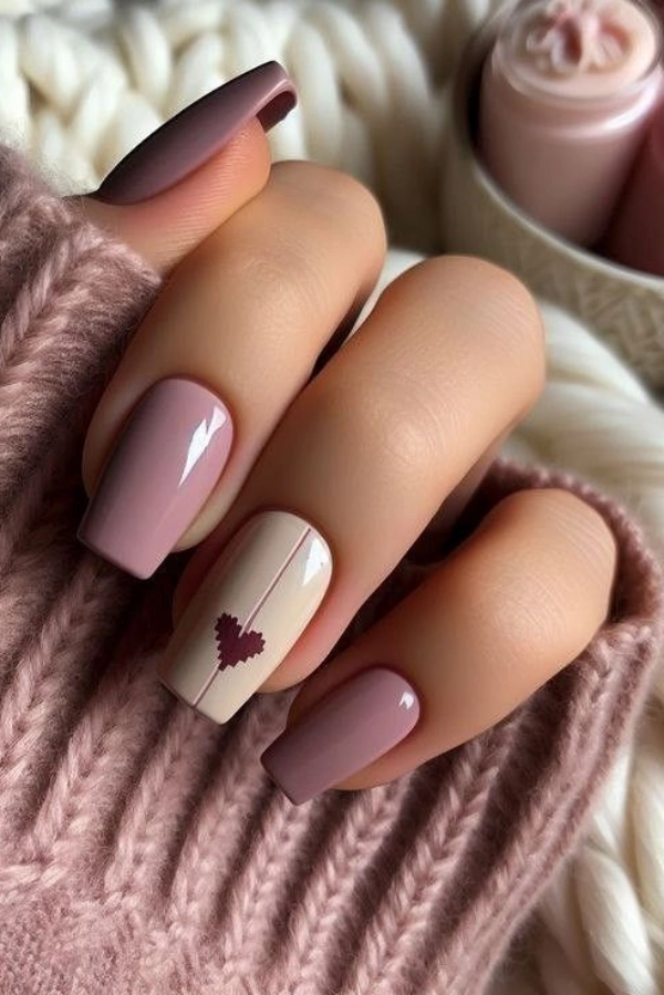 27 Unhas Românticas para Namorar: Esmaltes e Designs Lindos para Dias Especiais