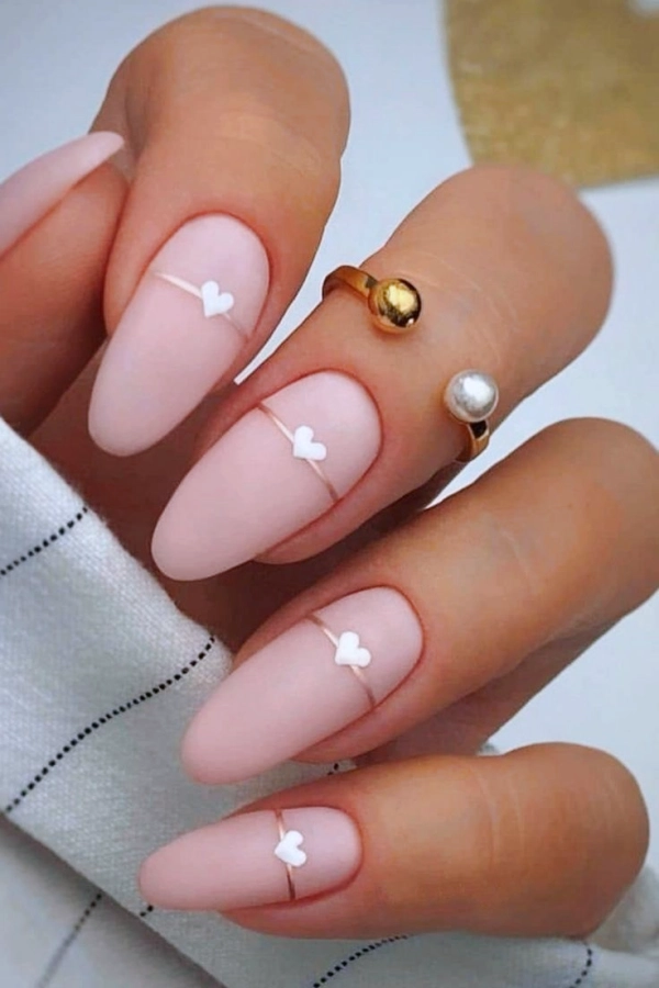 27 Unhas Românticas para Namorar: Esmaltes e Designs Lindos para Dias Especiais