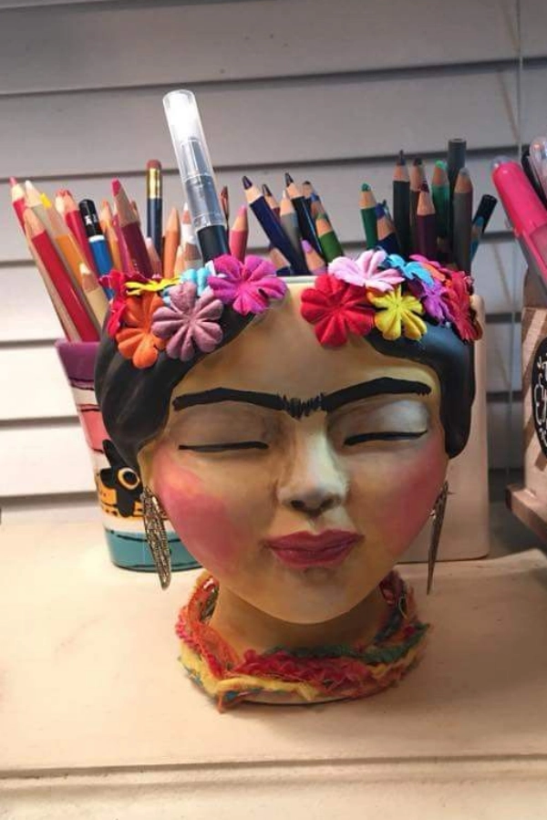 Rostos de Cerâmica Decorativos: 26 Ideias Criativas para Decorar e se Inspirar