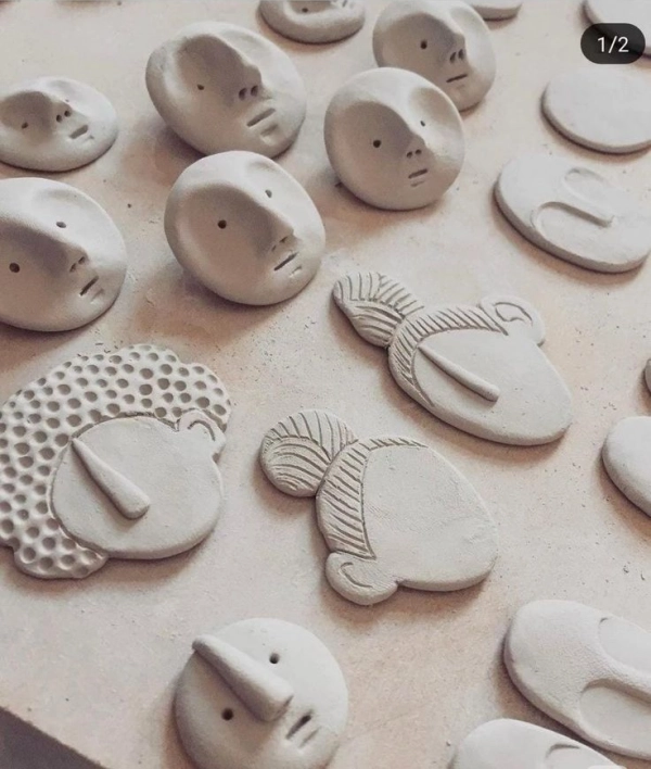 Rostos de Cerâmica Decorativos: 26 Ideias Criativas para Decorar e se Inspirar