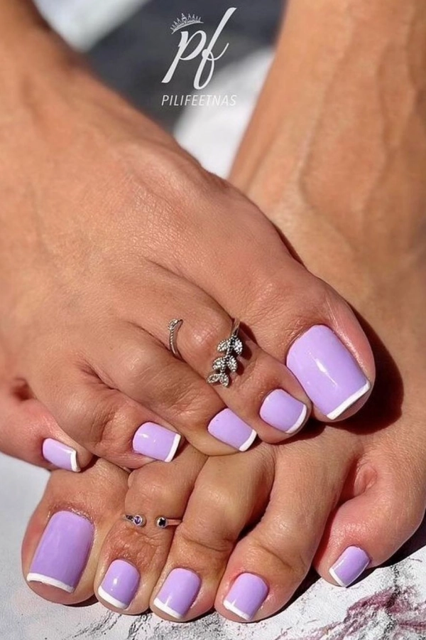 💅Unhas dos Pés no Verão: Cores Vibrantes e Designs Criativos que São Tendência!