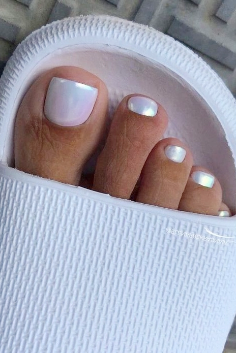 Cores das Unhas para o Ano Novo: Vibrações e Significados para Atrair Boas Energias