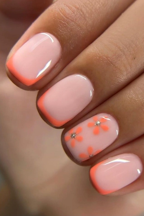 Mãos Bonitas no Verão: Cores e Designs de Unhas que São Tendência