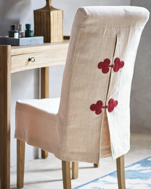 Capas de Cadeiras Criativas ou Tradicionais: Ideias Charmosas para Renovar o Espaço