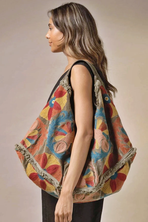 Modelos de Bolsas de Tecido Criativas que Unem Estilo, Praticidade e Personalidade