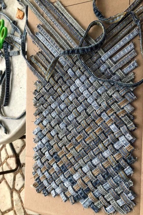 Transforme Seu Jeans Usado em Peças Lindas: 18 Ideias Criativas