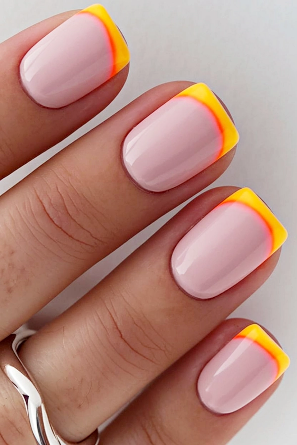 Unhas Decoradas para o Carnaval: Ideias Coloridas, Cheias de Purpurina e Brilho de Verão