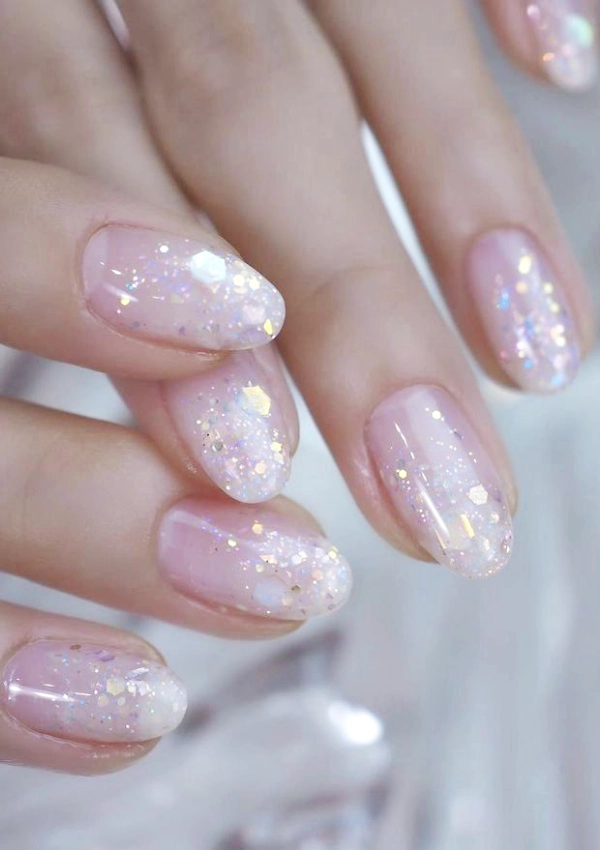 Unhas Decoradas para o Carnaval: Ideias Coloridas, Cheias de Purpurina e Brilho de Verão