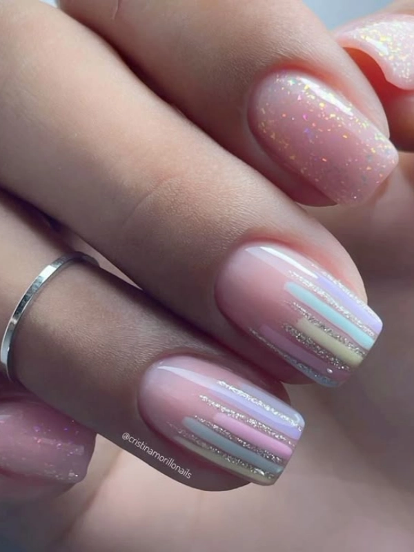 Unhas Decoradas para o Carnaval: Ideias Coloridas, Cheias de Purpurina e Brilho de Verão