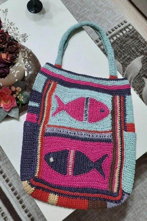 Bolsa de Crochê Artesanal: Modelos Modernos, Coloridos e Cheios de Estilo