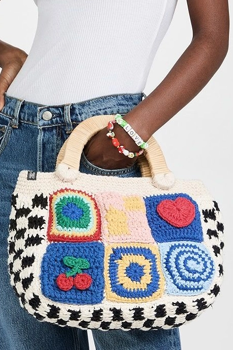 Bolsa de Crochê Artesanal: Modelos Modernos, Coloridos e Cheios de Estilo