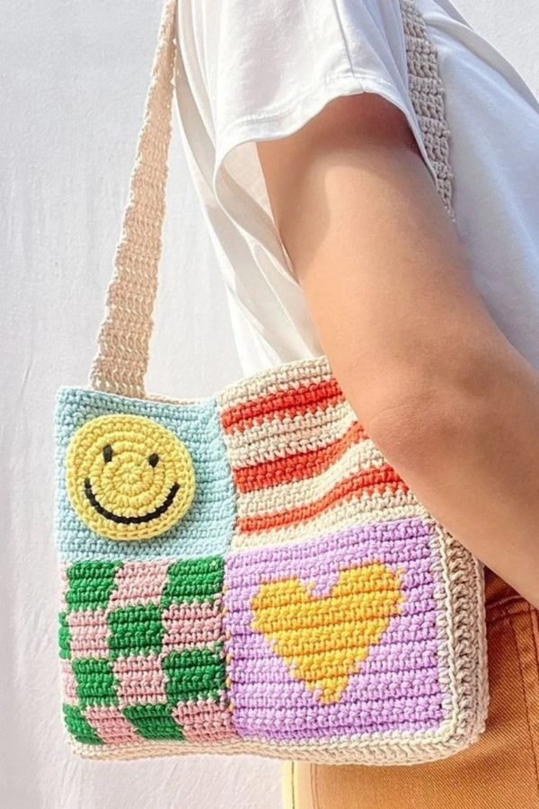 Bolsa de Crochê Artesanal: Modelos Modernos, Coloridos e Cheios de Estilo