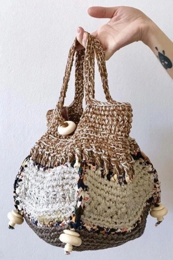 Bolsa de Crochê Artesanal: Modelos Modernos, Coloridos e Cheios de Estilo
