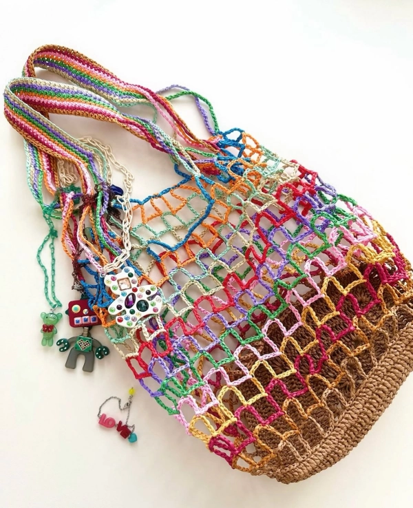 Bolsa de Crochê Artesanal: Modelos Modernos, Coloridos e Cheios de Estilo