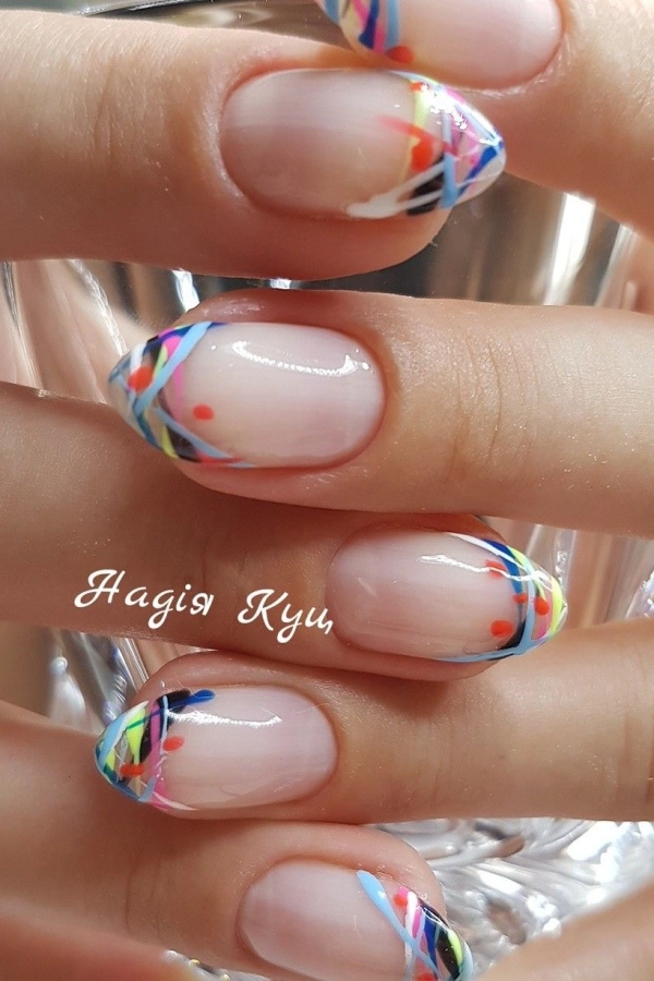 💅Mãos Bonitas no Carnaval: Inspirações de Unhas Coloridas com Glitter e Confete