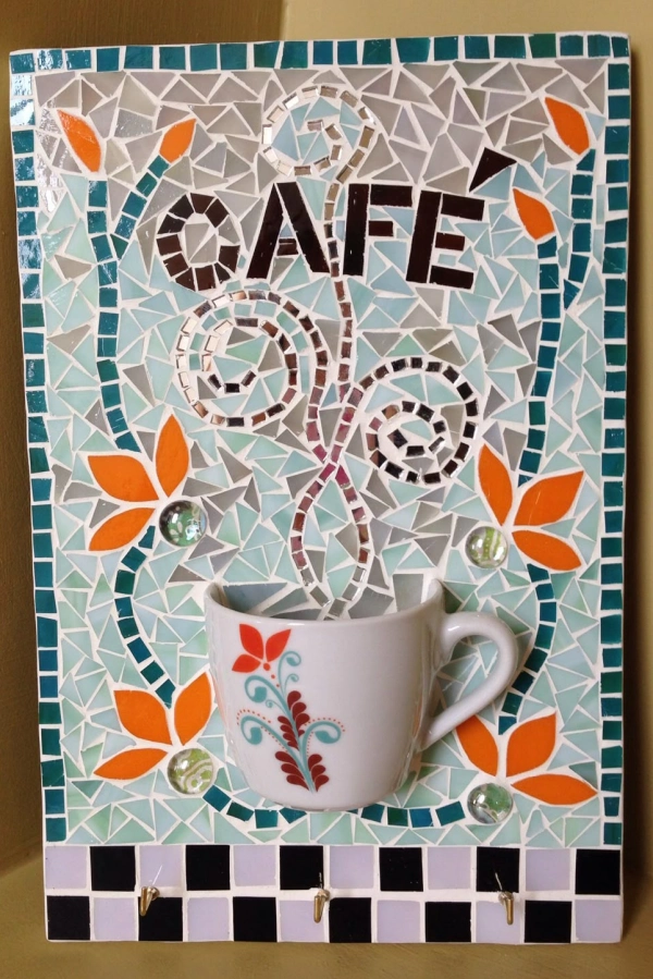 Mosaico Picassiette: Transforme Porcelanas Quebradas em Peças Lindas de Decoração