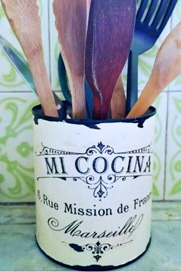 Como Reutilizar Latas e Tampas: Ideias Criativas para Decoração e DIY