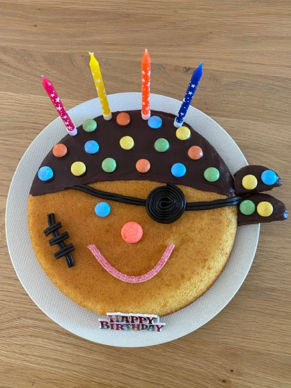 🎂 Bolos com Confetes de Chocolate: 20 Ideias Incríveis e Fáceis de Fazer