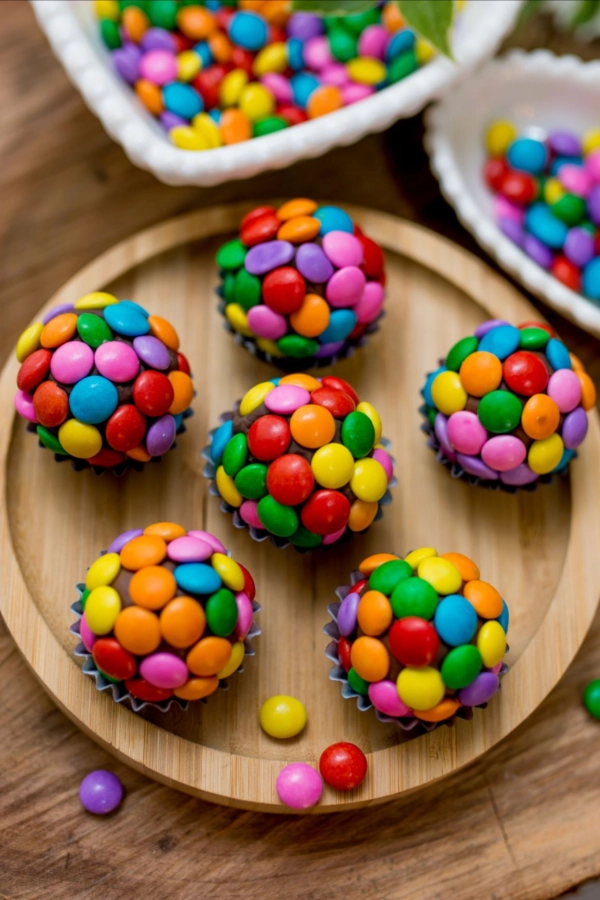 🎂 Bolos com Confetes de Chocolate: 20 Ideias Incríveis e Fáceis de Fazer