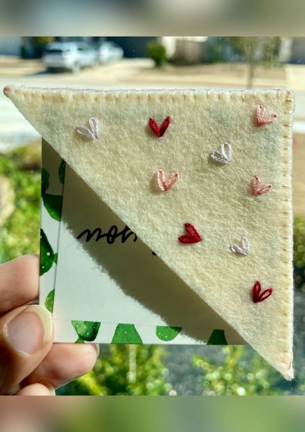 Marcadores de Livros Bordados Criativos: Ideias Delicadas para Presentear ou Vender