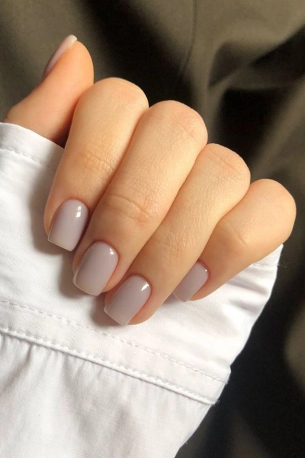 Unhas Perfeitas para o Final de Semana: Tons Modernos e Elegantes para Mãos Bonitas