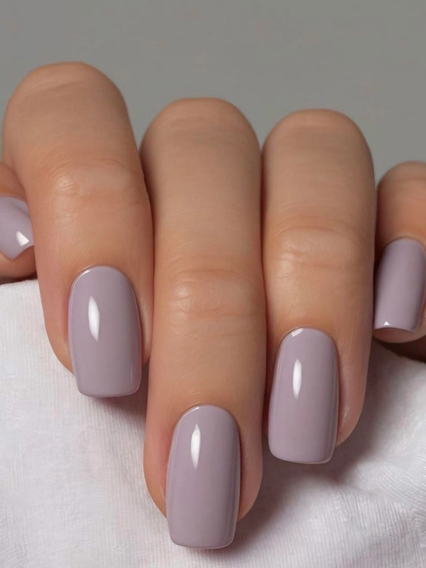 Unhas Perfeitas para o Final de Semana: Tons Modernos e Elegantes para Mãos Bonitas