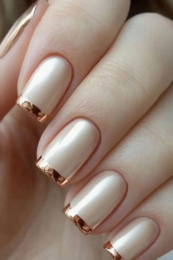 💅Mãos Bonitas e Elegantes: 19 Dicas de Unhas com Brilho para um Look Chic