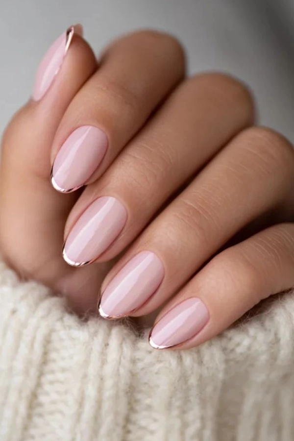 💅Mãos Bonitas e Elegantes: 19 Dicas de Unhas com Brilho para um Look Chic