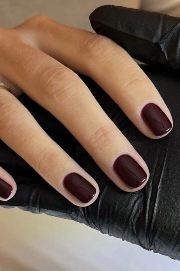 💅18 cores de esmaltes tendência para este outono, mãos bonitas!