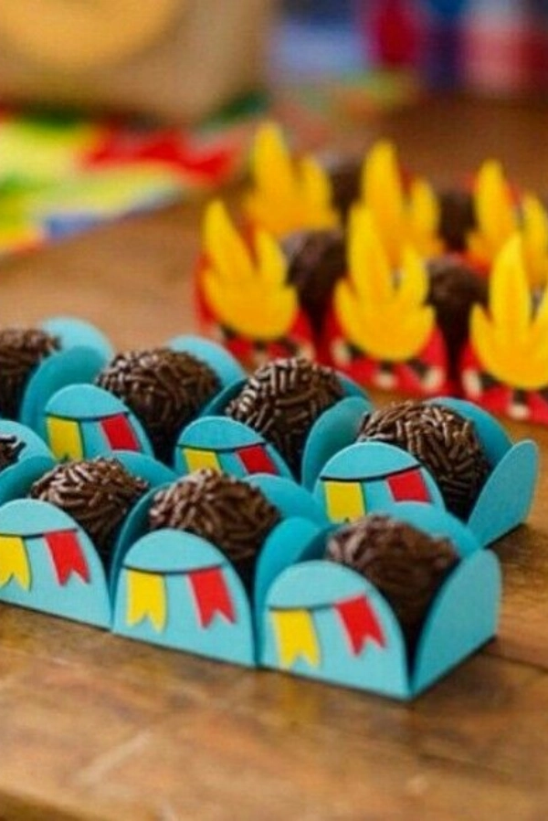 š½Decoração de Festa Junina: 22 Ideias Criativas para Transformar o Ambiente e a Mesa do ArraiĆ”