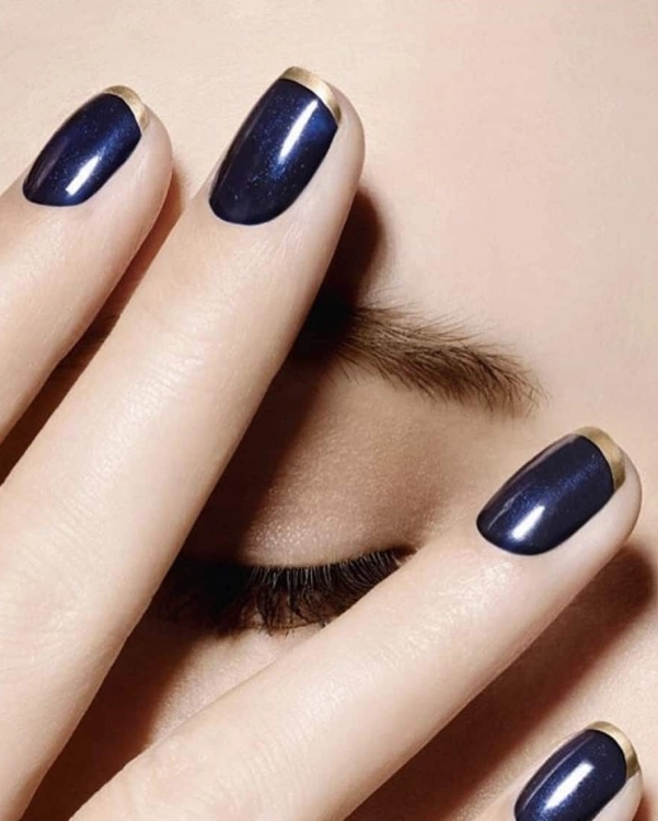 💅Unhas Francesinha Moderna: Combinações Elegantes e Cores que Estão em Alta