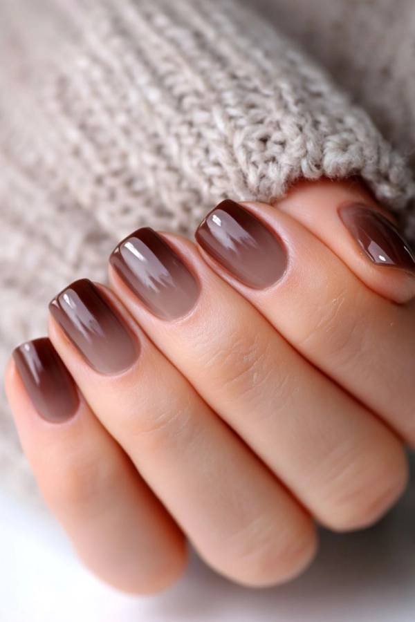 💅Mãos Bonitas no Inverno: 19 Cores de Esmalte Elegantes que Completam Qualquer Look