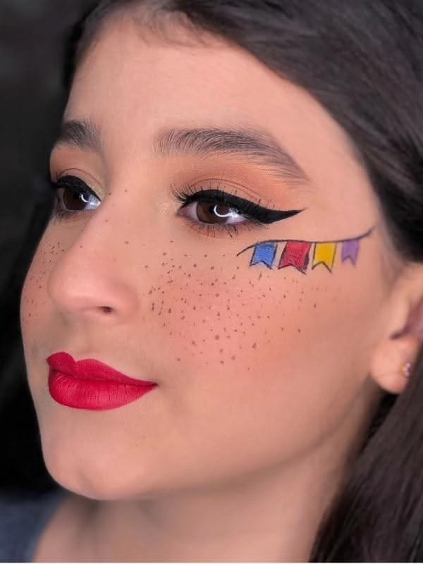 🎀Looks de Festa Junina Femininos: 19 Inspirações de Penteados e Makes Criativas