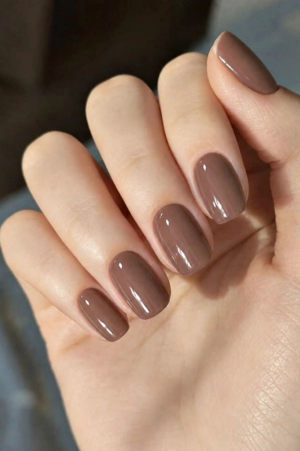 💅24 Cores de Unhas para o Inverno: Tons Elegantes para Deixar as Mãos Mais Bonitas
