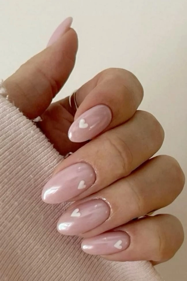 💅💕Mãos Bonitas e Românticas: Cores e Corações nas Unhas para Arrasar no Dia dos Namorados